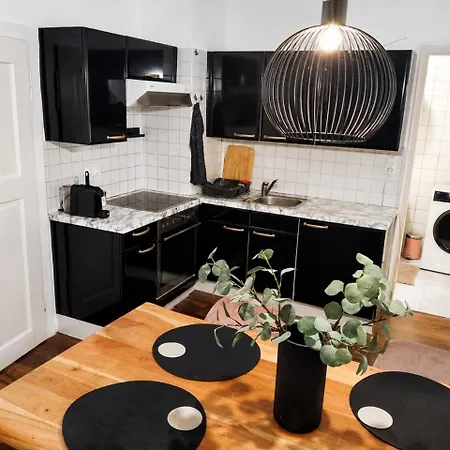 Apartment Faraway Homes #14 Enns