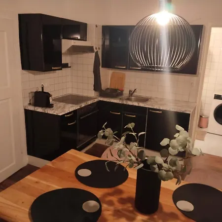 Apartman Faraway Homes #14 *